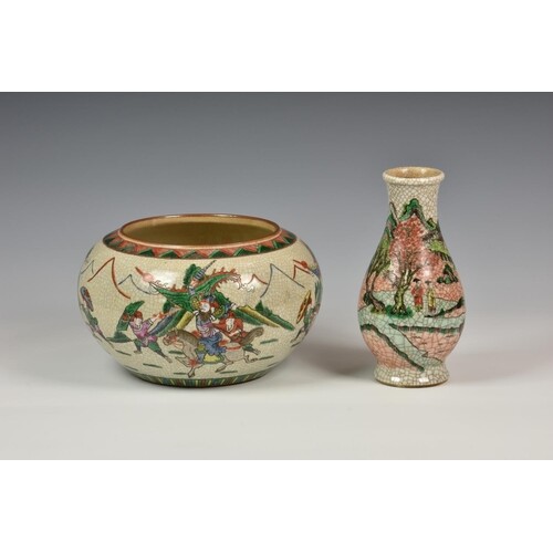 A Chinese porcelain famille verte crackle glaze vase, early ...
