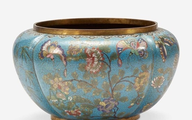 A Chinese turquoise ground lobed jardinière 铜胎松石绿地瓜棱盆