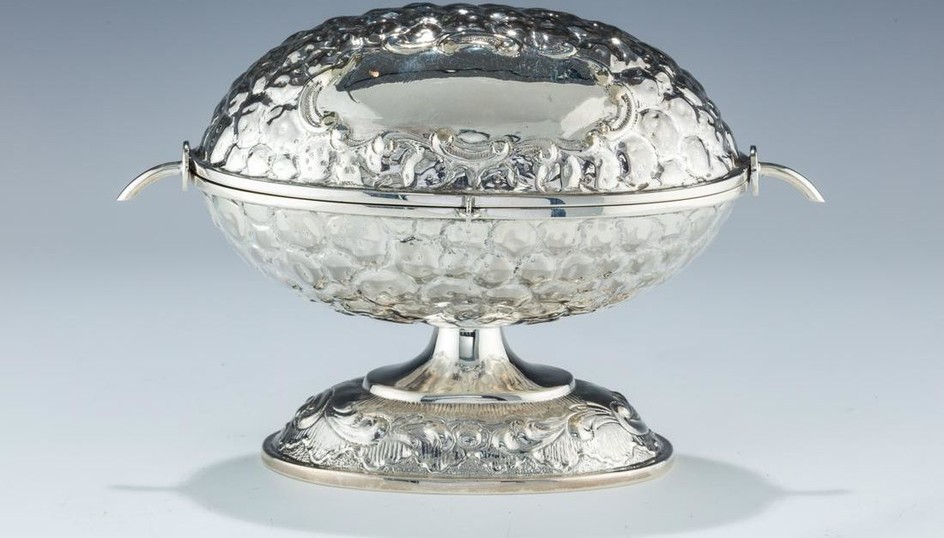 A LARGE SILVER ETROG CONTAINER. The Netherlands Early 20th...