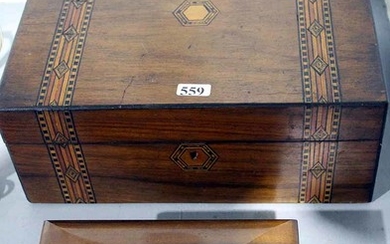 A MARQUETRY INLAY BOX