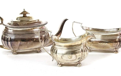 A Regency silver teapot and sugar bowl