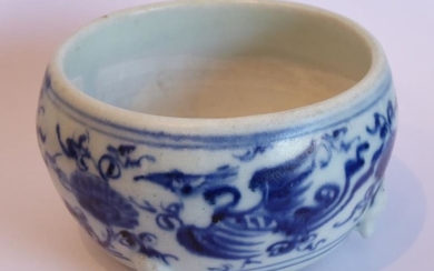 A Yuan Dynasty blue and white Chinese three-footed porcelain...