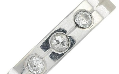 A brilliant-cut diamond three-stone ring.Estimated