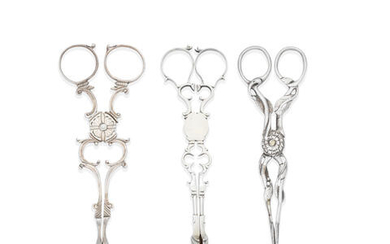 A collection of fifteen 18th century silver sugar nips
