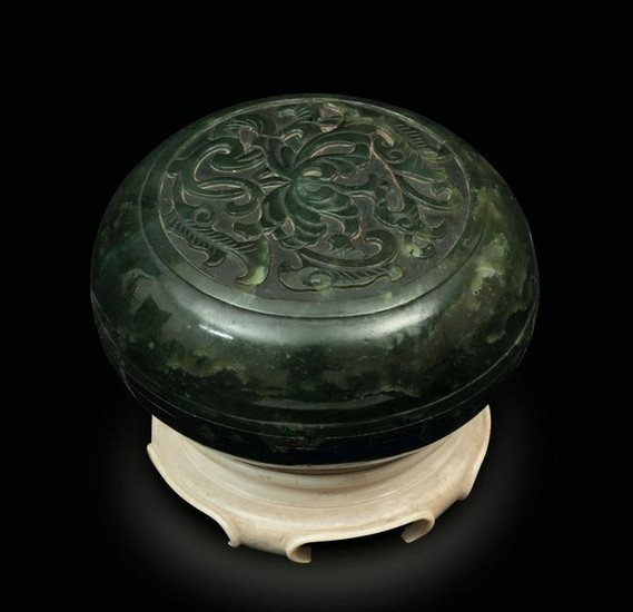 A jade box, China, Qing Dynasty