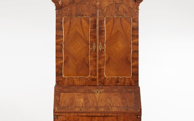 A rare Saxon writing cabinet