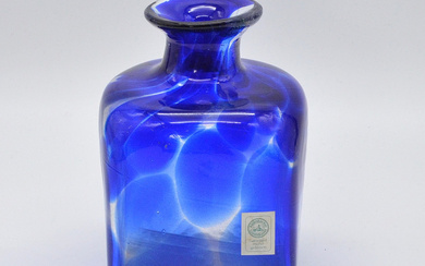 ALPIRSBACHER GLASSBLOWING, VINTAGE DESIGNER GLASS VASE, IN BLUE-TRANSPARENT, SIGNED AND WITH STUDIO LABEL.