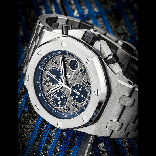 AUDEMARS PIGUET. A RARE TITANIUM LIMITED EDITION AUTOMATIC CHRONOGRAPH WRISTWATCH WITH DATE AND BRACELET, MADE TO COMMEORATE THE QUEEN ELIZABETH II CUP IN 2018 ROYAL OAK OFFSHORE MODEL, REF. 26474TI