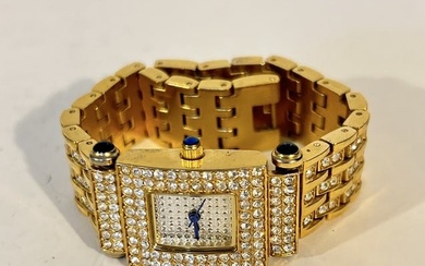 Adrienne Couture Collection Crystal Watch gold tone works great!!!