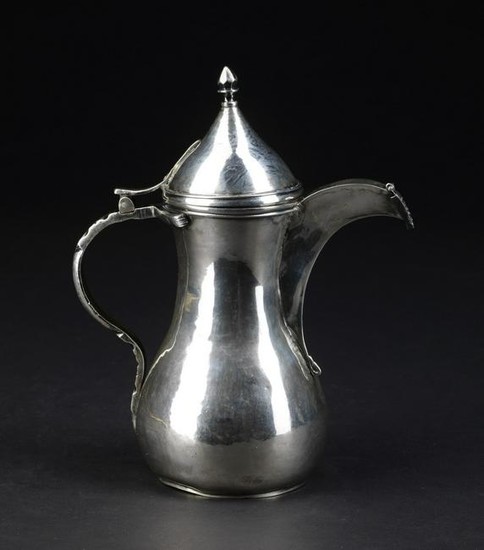 Arte Islamica A French silver ewer for the Turkish