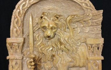Bas-relief - Lion of San Marco - 47 x 58 cm - Nembro Giallo Tabaccon marble - 19th century