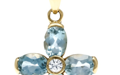 Blue topaz pendant