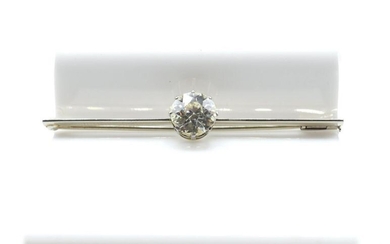 Brooch in 18 ct white gold set with 1 antique cut diamond +/- 3.70 ct (chipped stone) - 6.7 g rough