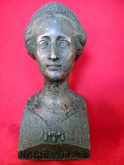 Bust, Empress Eugénie (de Montijo 1826 - 1920) - Iron (cast) - Late 19th century