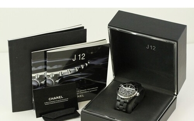 CHANEL J12 CERAMIC AUTOMATIC H0684 BOX AND PAPERS 2003, circ...