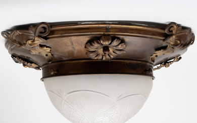 Ceiling lamp in brass and glass, from the first decades of the 20th century.