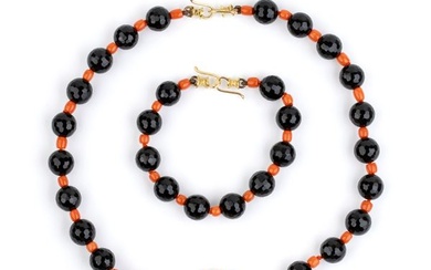 Coral onyx gold necklace and bracelet