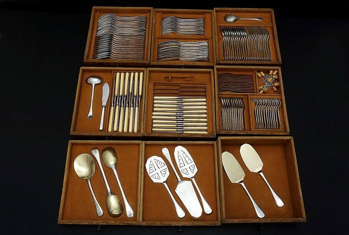 Cutlery set (136) - .950 silver - Jean Puiforcat (1897-1945) - France - First half 20th century