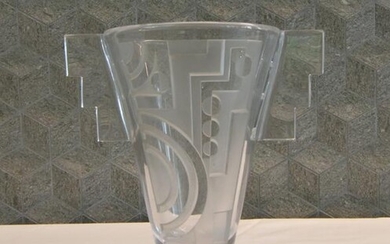 Daum France Etched Crystal Deco Style vase