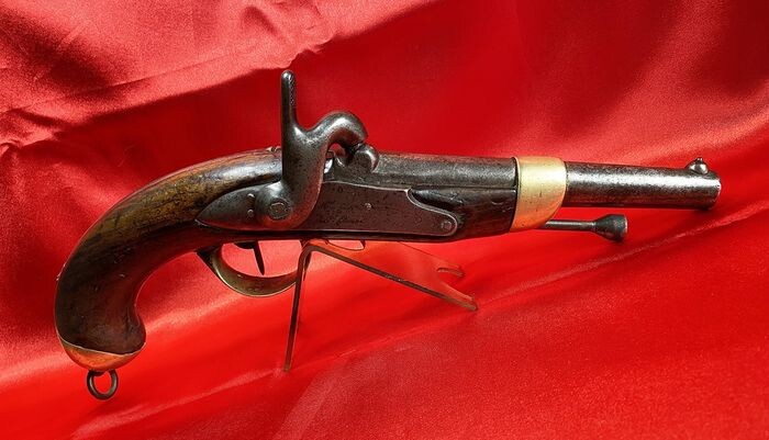 France - 19th Century - Early to Mid - St. Etienne - Percussion - Pistol - 17,5 mm