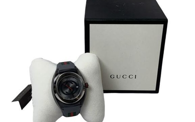 GUCCI SYNC UNISEX RUBBER STRAP WATCH NEW WITH TAGS