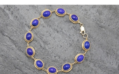 Good quality 9ct Lapis Lazuli cabochon bracelet, 19cm long, ...