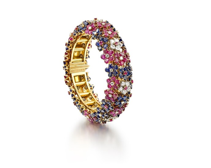 'Hawaii' Ruby, Sapphire and Diamond Bracelet | 梵克雅寶 | ‘Hawaii’ 紅寶石 配 藍寶石 及 鑽石 手鐲, Van Cleef & Arpels