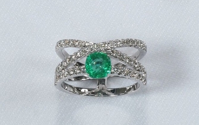 IGI 1.29 Ctw Top Quality 3 Line Diamonds& Emerald Ring - 14 kt. White gold - Ring