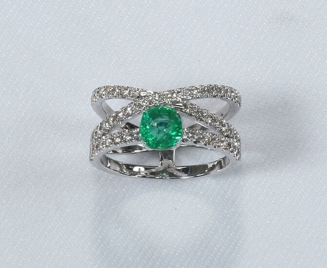 IGI 1.29 Ctw Top Quality 3 Line Diamonds& Emerald Ring - 14 kt. White gold - Ring