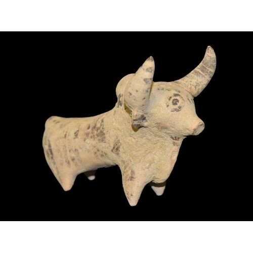 INDUS VALLEY CLAY BULL 11CM LONG