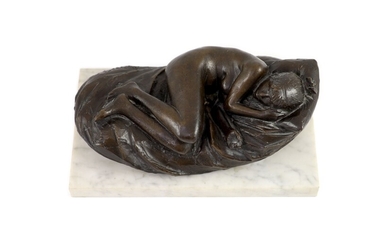 § James W. Butler. RA, Modèle en bronze d'une jeune fille endormie,signé dans le bronze...