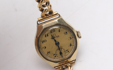 LADIES WRISTWATCH, yellow metal, Omega with BRACELET, gold, 18, total weight approx. 20.5 grams.