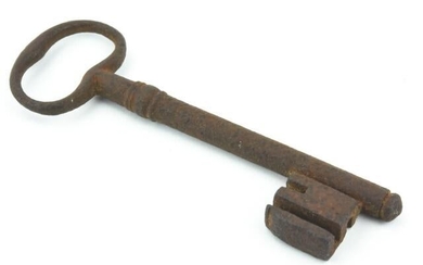 Large Antique 19th European Iron Skeleton Key