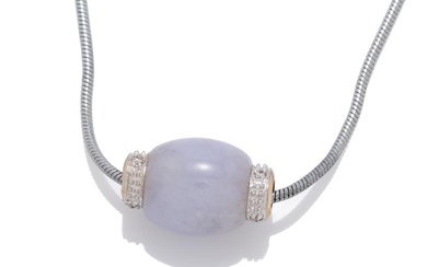 Lavender Jade set in 14ct Yellow Gold and Diamonds L:1.5cm,...