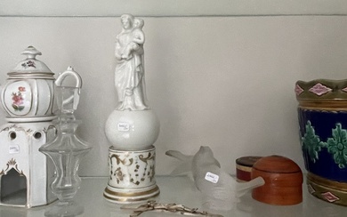 Lot de porcelaine dont veilleuse et Vierge... - Lot 59 - Villanfray Pommery