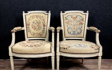 Louis XVI convertible armchairs - lacquered wood - Mid 18th century