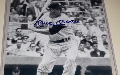 MICKEY MANTLE AUTOGRAPHED PHOTO