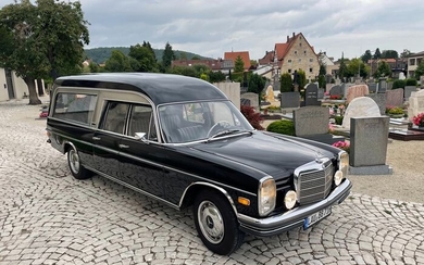 Mercedes-Benz - /8 230 W114 - 1967