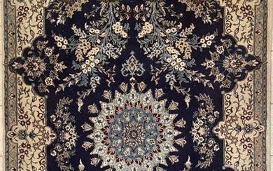 Nain - Carpet - 167 cm - 104 cm
