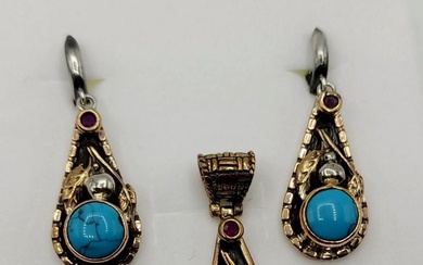 No Reserve Price - 3 piece jewellery set Silver, Yellow gold Turquoise - Ruby