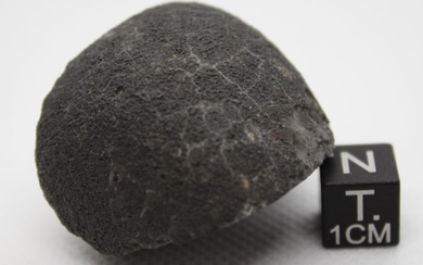 OFFICIALLY CLASSIFIED & APPROVED FRESHLY LANDED FROM OUTER SPACE Carbonaceous Chondrite Meteorite - 5×4×3 cm - 43 g - (1)