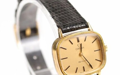 OMEGA De Ville, Ladies' Bracelet Watch in Gold Metal