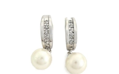 Pearl Diamond Dangle Drop Earrings 14K White Gold, 2.66 Grams