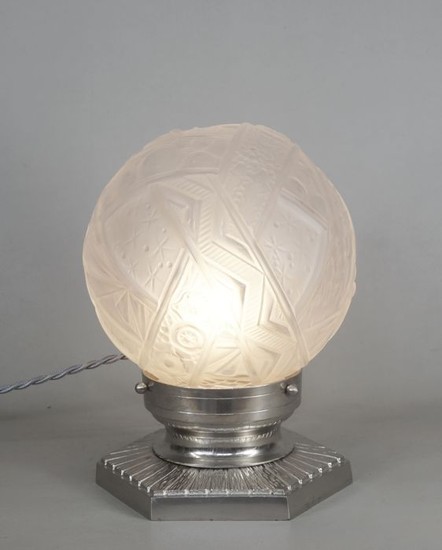 Petitot & Muller Freres - Art Deco lamp