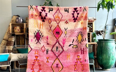 Pink Abstract Moroccan Berber Boujad Rug carpet modern - Kelim - 280 cm - 165 cm