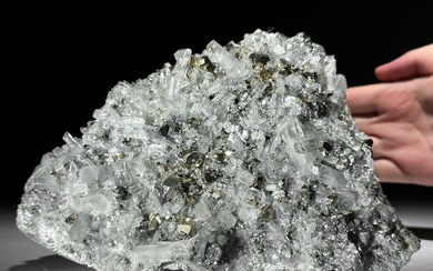 Pyrite Crystal cluster - Height: 11 cm - Width: 15 cm- 3900 g