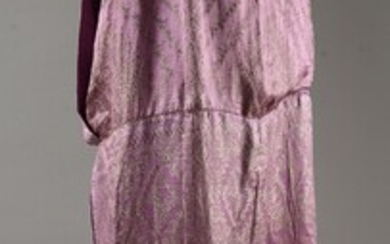 ROBE DU SOIR, vers 1920-1925, robe droite... - Lot 59 - Coutau-Bégarie