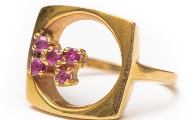 Ring, GIA 14k gold and ruby ring