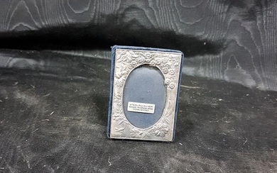 Small sterling silver picture frame