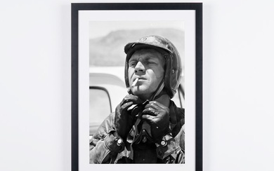 Steve McQueen (Mojave Desert 1962) - Fine Art Photography - Luxury Wooden Framed 70X50 cm - Limited Edition Nr 03 of 30 - Serial ID 16395 - - Original Certificate (COA), Hologram Logo Editor and QR Code